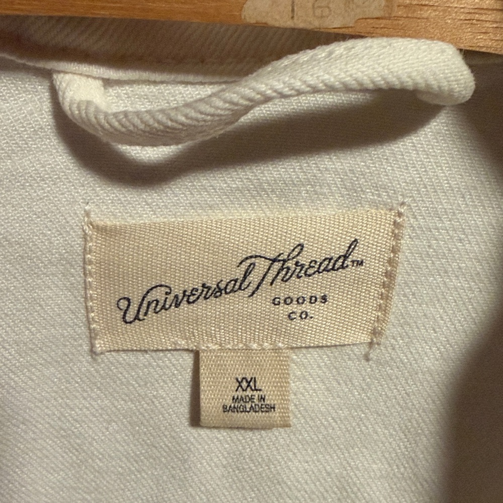 Universal Thread white studded denim jacket (XXL)… - image 2